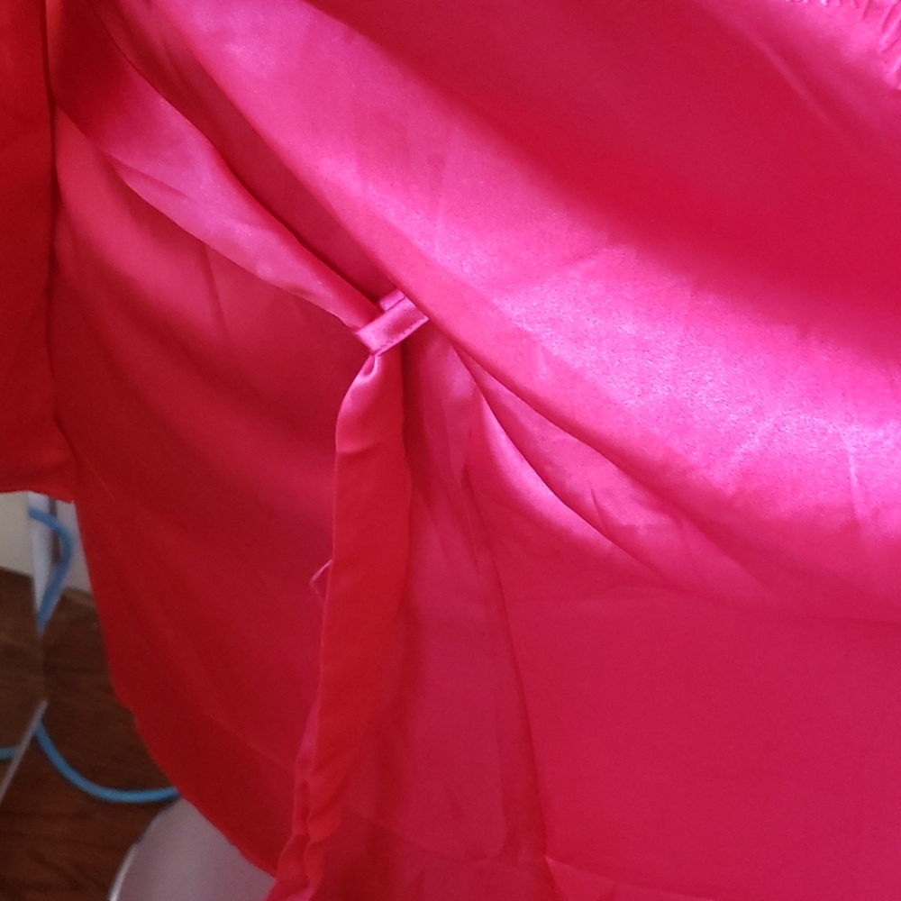 NWT SATIN / EYELASH LACE ROBE - Picture 8 of 11